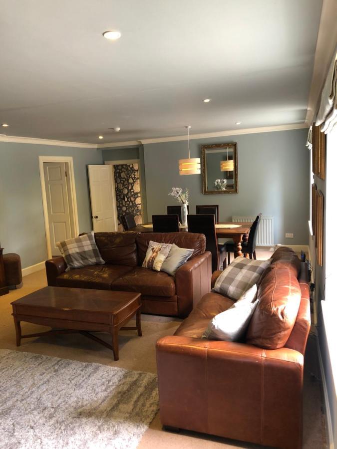 The Farmhouse, 6 Bed Property, Forres Luaran gambar