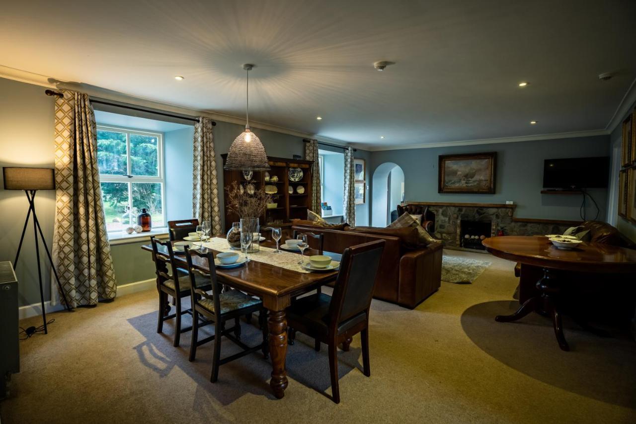 The Farmhouse, 6 Bed Property, Forres Luaran gambar