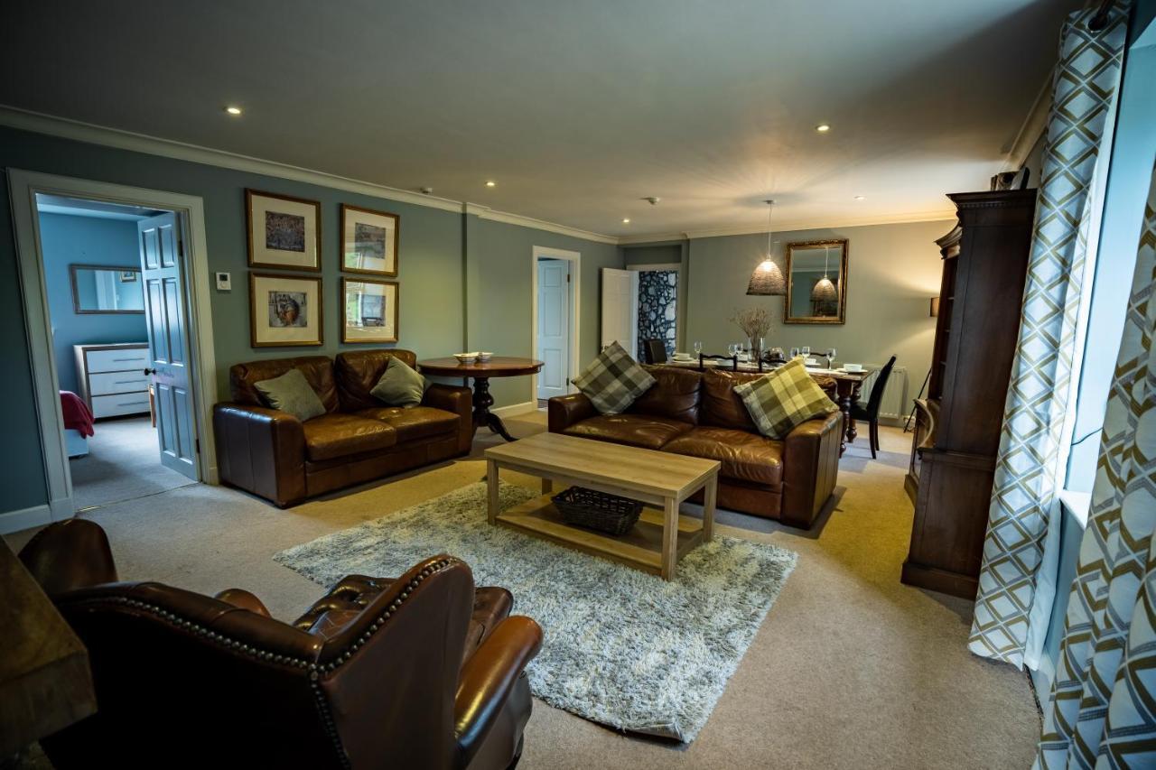 The Farmhouse, 6 Bed Property, Forres Luaran gambar