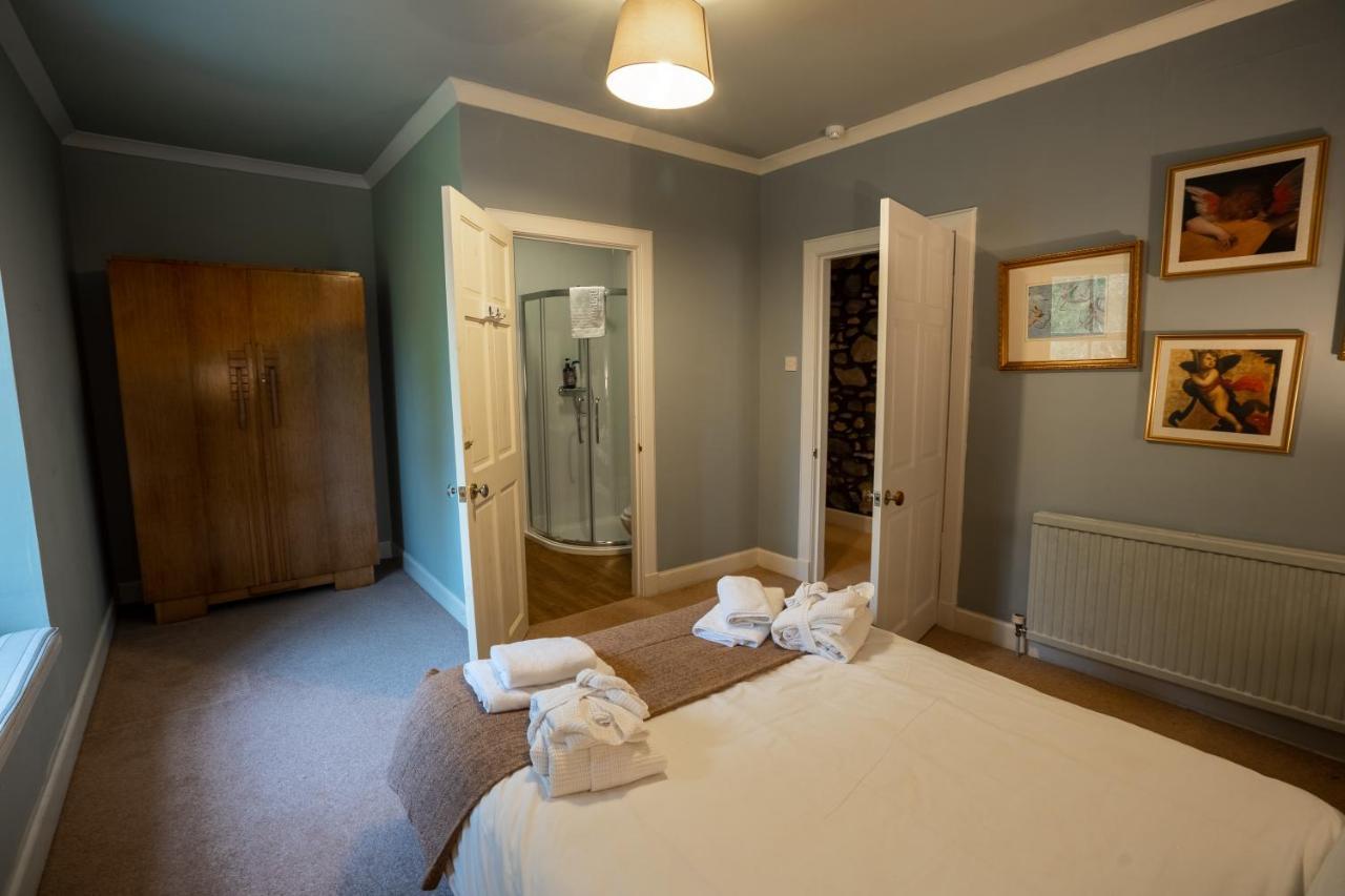 The Farmhouse, 6 Bed Property, Forres Luaran gambar